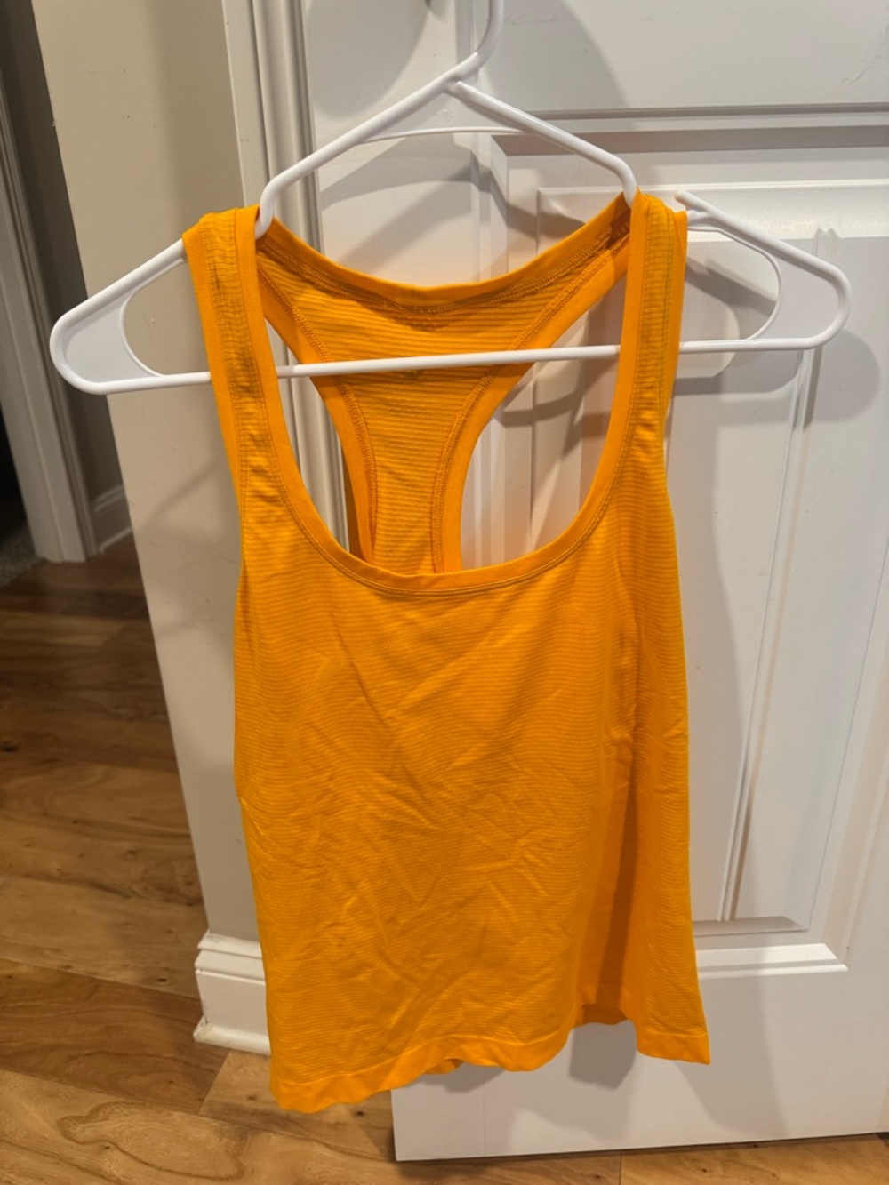 Lululemon Swiftly Tech Racerback Tank Top 2.0
*Race Length